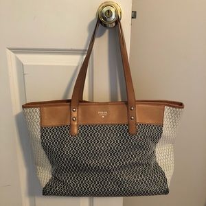 Fossil Tote